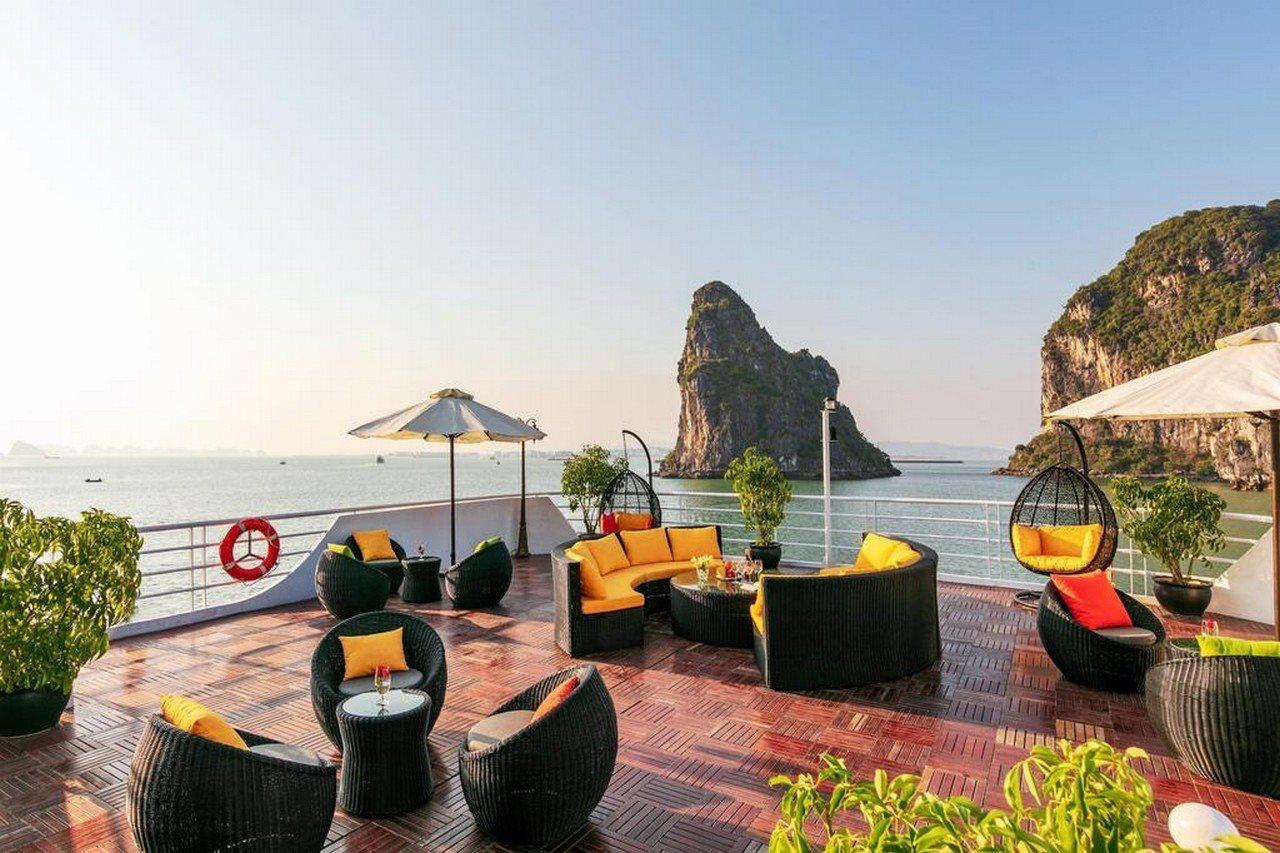 Legacy Cruise Hotel Ha Long Exterior photo