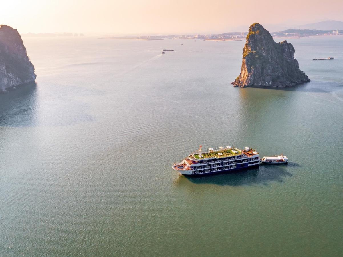Legacy Cruise Hotel Ha Long Exterior photo