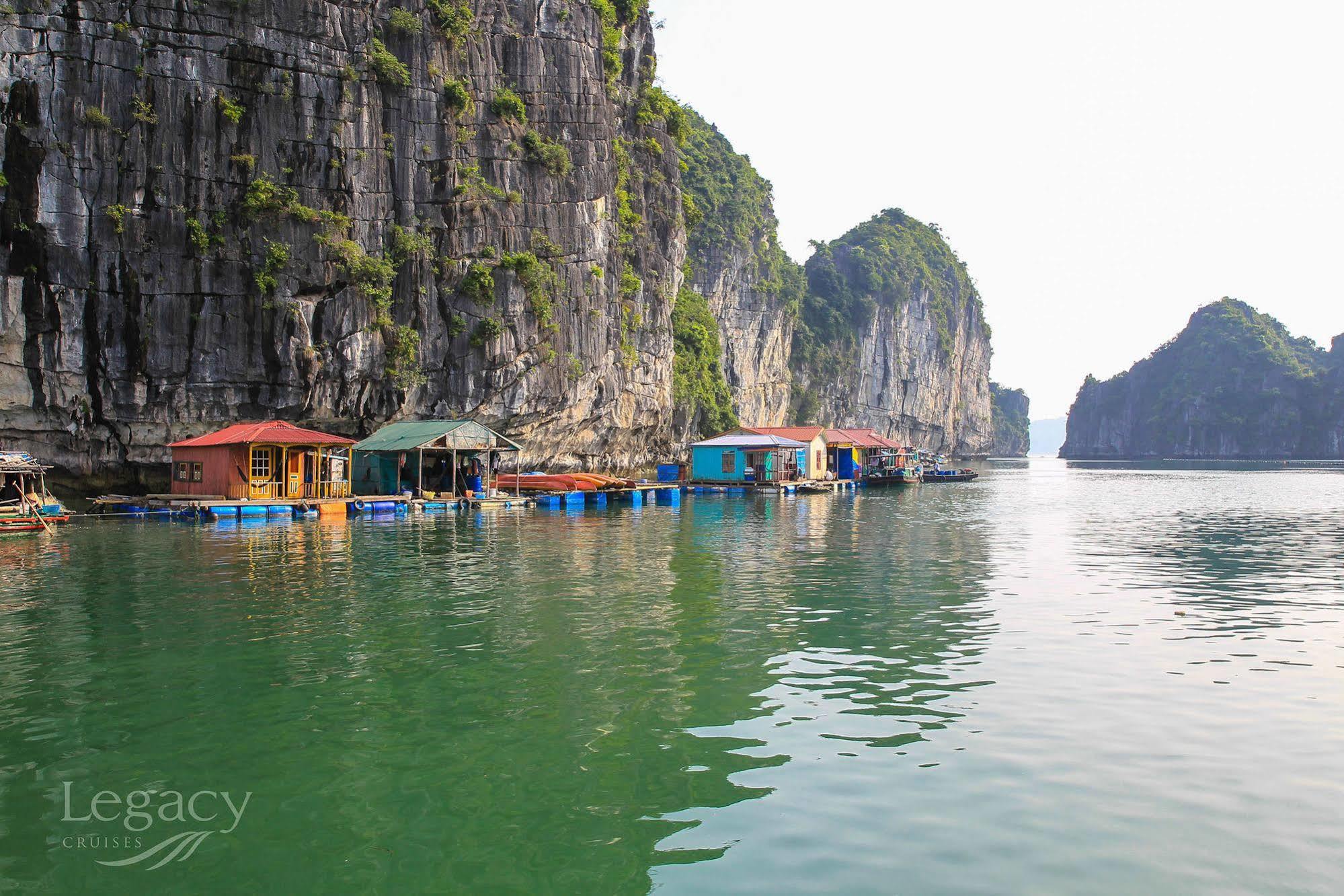 Legacy Cruise Hotel Ha Long Exterior photo