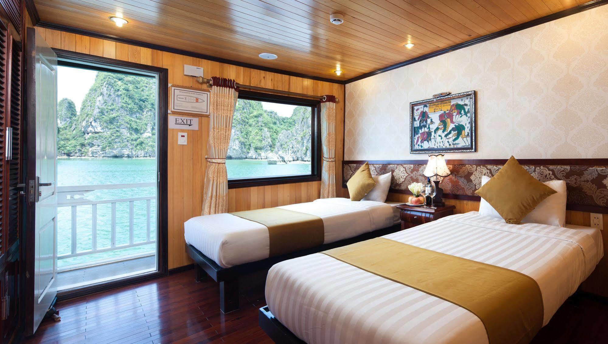 Legacy Cruise Hotel Ha Long Exterior photo